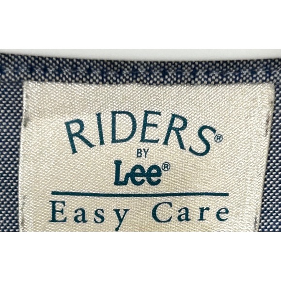 Riders by Lee Easy Care Button Up Long Sleeved Shirt Light Blue Womens Size Med - Picture 3 of 5